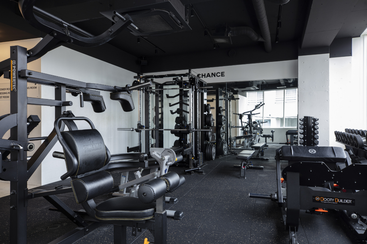 他のジムにはない、海外特注のマシンを導入