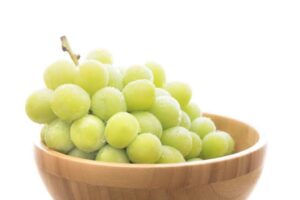 旬なシャインマスカットに含まれている栄養・食べ方などについてご紹介！