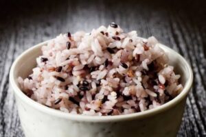 外食時のメニューの選び方や気をつけるポイントをご紹介！