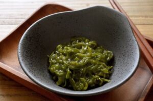 ダイエット中も最適！手軽に食べやすいめかぶを食生活に取り入れてみませんか！